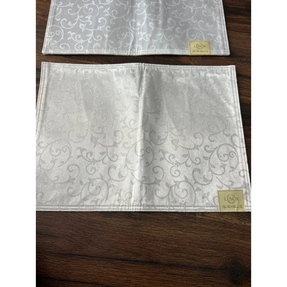 Lenox Placemat Set of 2 Opal Innocence NEW Ivory Bridal Wedding Formal Hosting